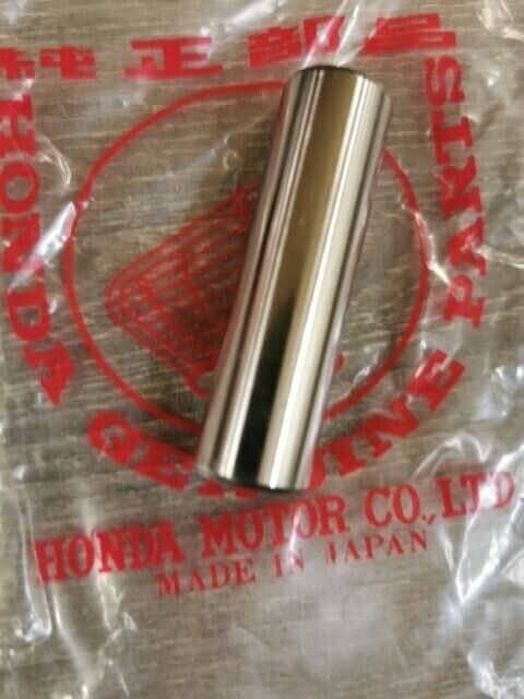 NOS HONDA C77 1960 CA77 1961 CL300 CP77 CYP77  PIN PISTON 13112-251-305 H95