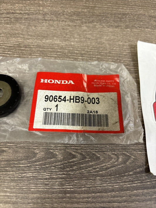 NOS Honda 1986 TRX250 R DUST SEAL 24X36X6 90654-HB9-003 H127