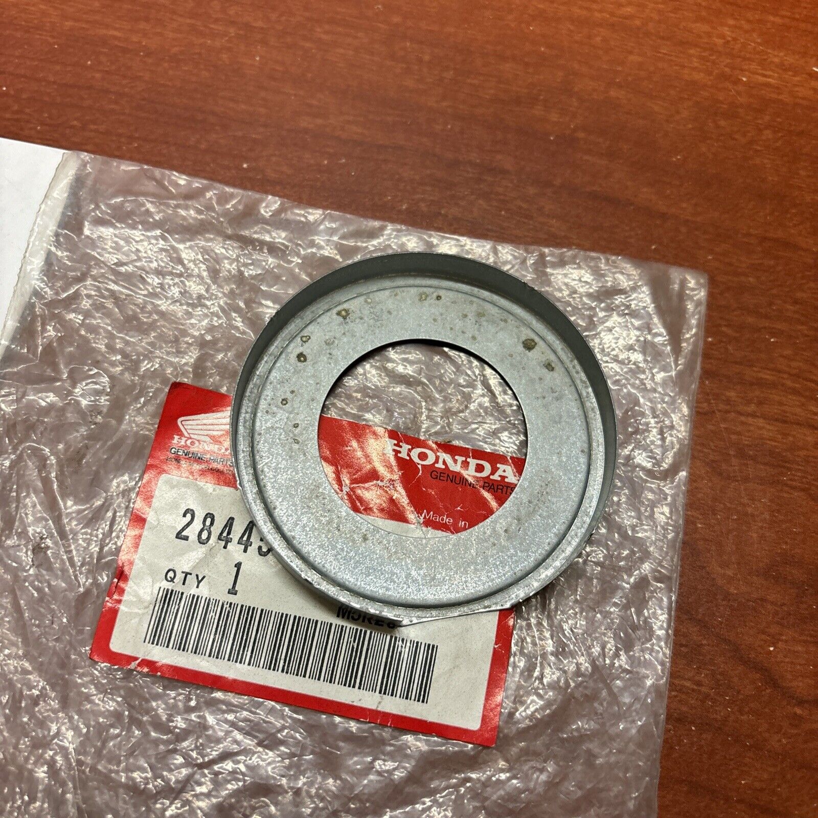NOS Honda GXV270 K1 GXV610 SPRING HOLDER 13111-GC7-000 H167