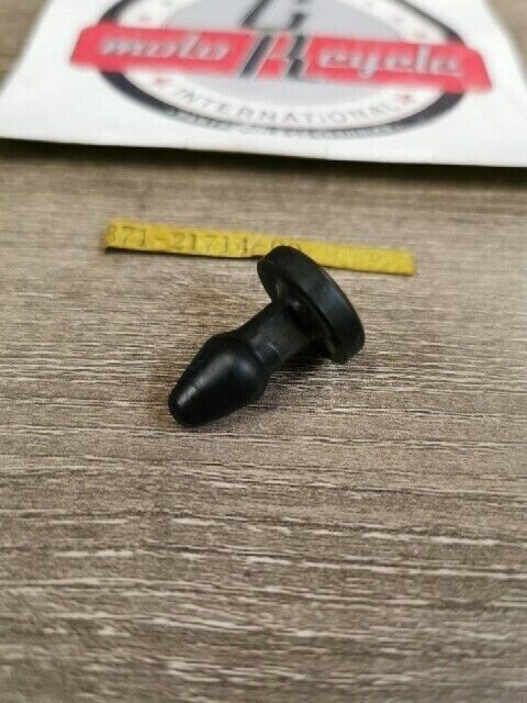 NOS YAMAHA XS500B 1975 TX500 TY250C TY175B SIDE COVER KNOB 371-21714-00-00 Y146