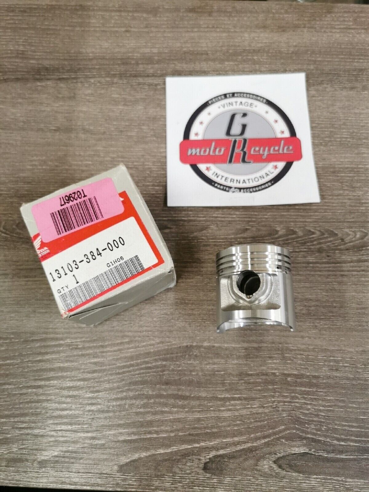 NOS HONDA XL100 1976 1977  PISTON 13103-384-000 H47