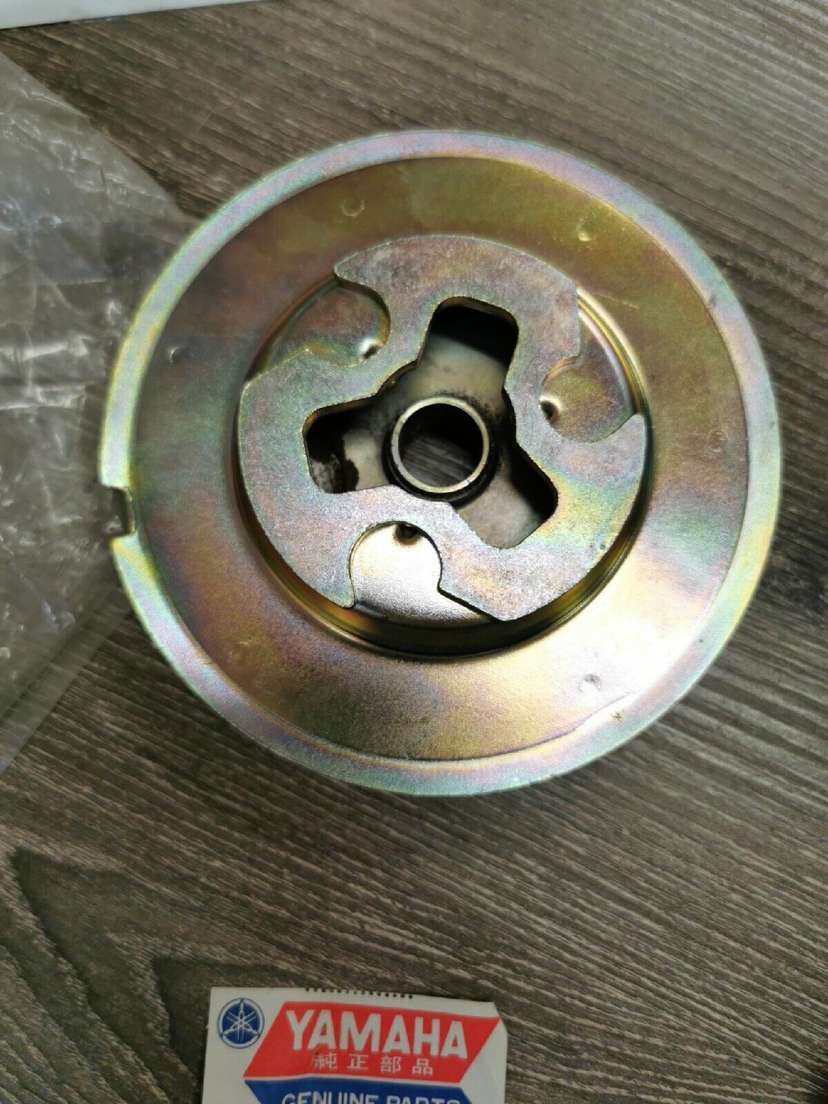 NOS YAMAHA For Snowmobile   Drum  Sheave  811-15714-00-00 Y53