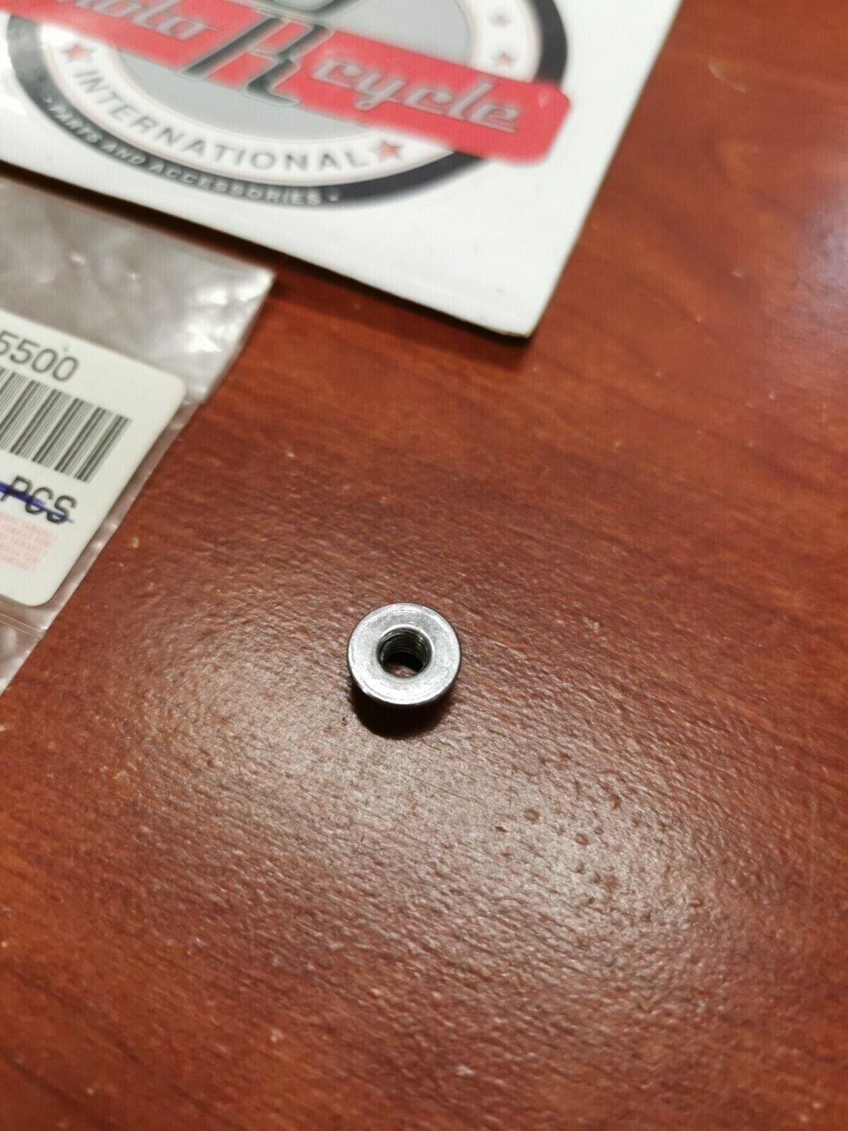 NOS Yamaha 1979 XS1100 FLANGE NUT 95701-05500-00 SUB. 95707-05500-00 Y99