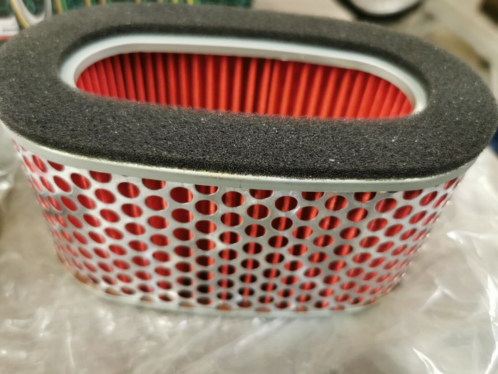 NOS HIFLOFILTRO Honda VF700 Air Cleaner HFA 1710 J37