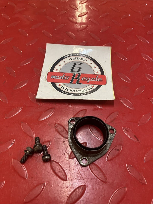 Suzuki RM125 1980 exhaust manifold pipe flange