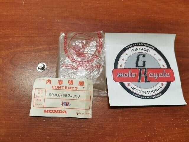 NOS Honda PUSH NUT 8MM 90406-952-000 H90