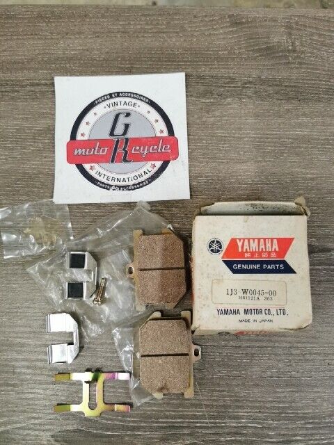 NOS YAMAHA XS360C XS360D XS650SE XS500D BRAKE PAD KIT 1J3-W0045-00-00 Y147