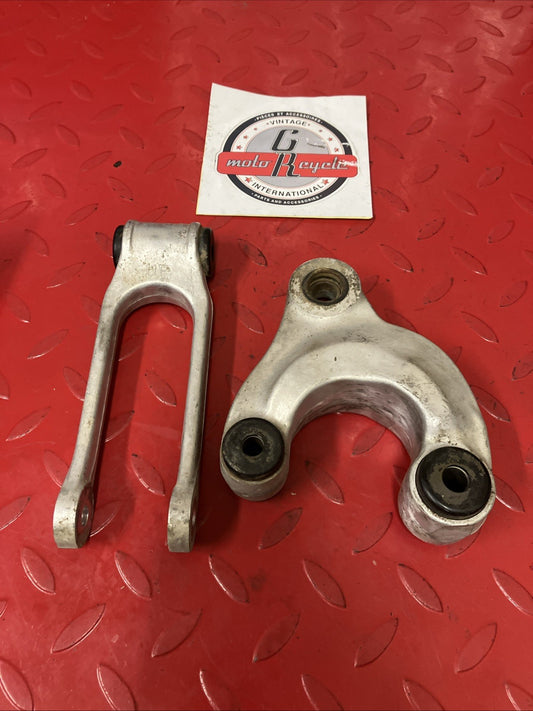 Honda CR250R 1985 Swingarm rear shock absorber linkage dogbone CR125R CR500R