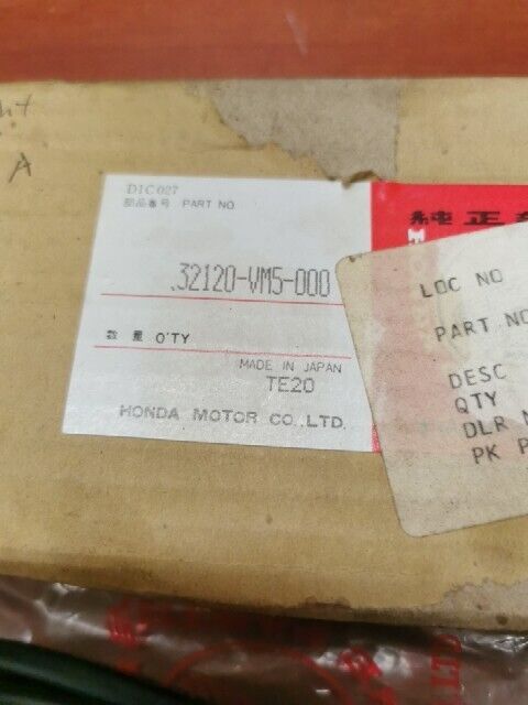 NOS Honda 1984 TRX200 HEADLIGHT WIRE B 32120-VM5-000 H103