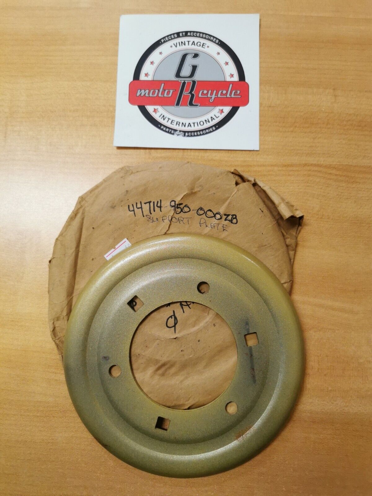 NOS HONDA ATC250 1981 PATCH SUPPORT PLATE 44714-950-000ZB H22