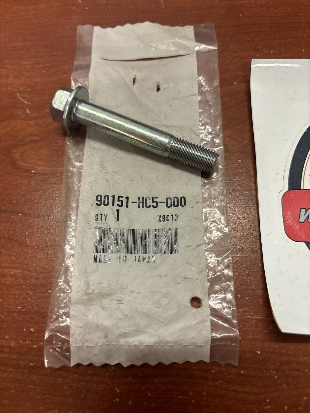 NOS Honda FTR223 TRX200 TRX250 TRX300 FLANGE BOLT 10X62 90151-HC5-000 H135