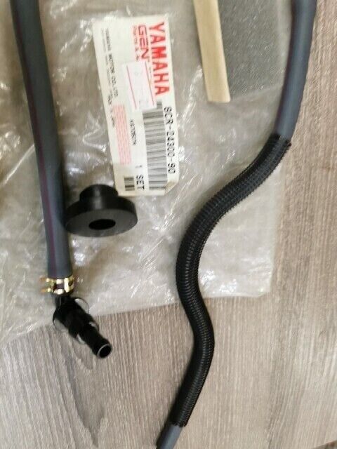 NOS YAMAHA PZ500 SRX700 SX700 RX 1 Fuel Pipe Assy 8CR-24300-90-00 Y113