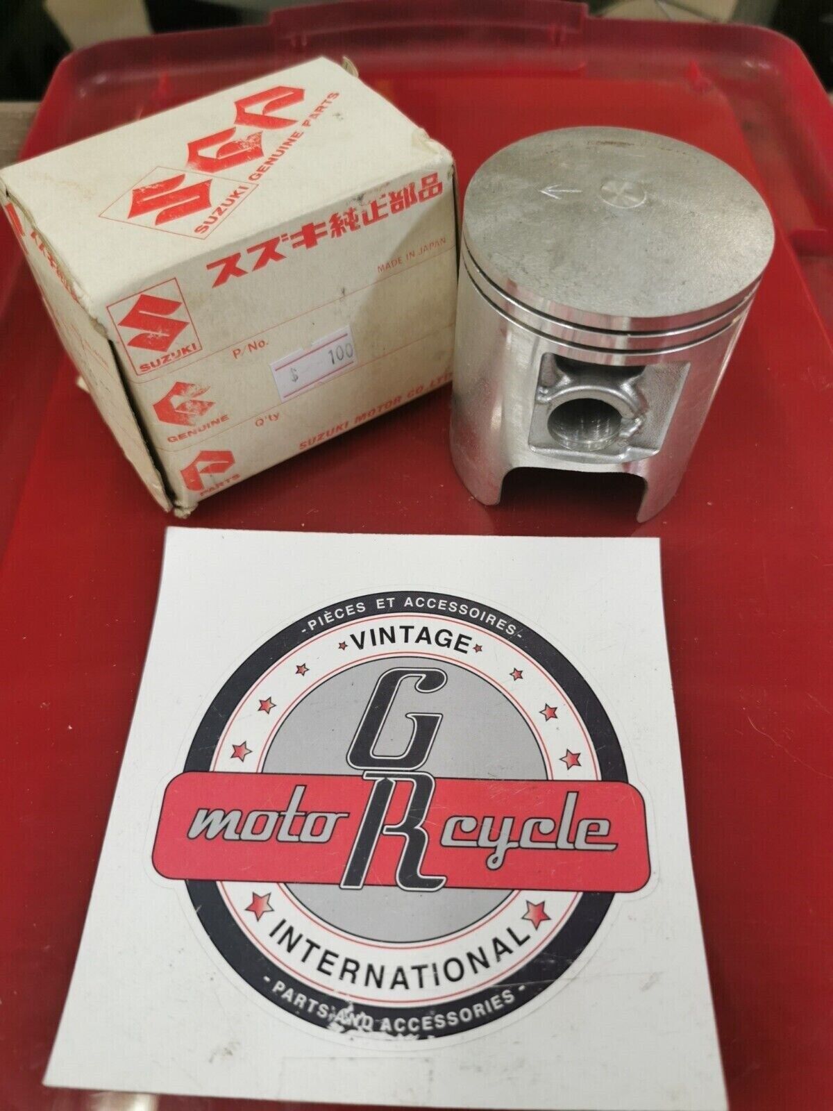 NOS SUZUKI PE175 PISTON 12110-40500 SUB BY 12110-40501  1211040502 S23