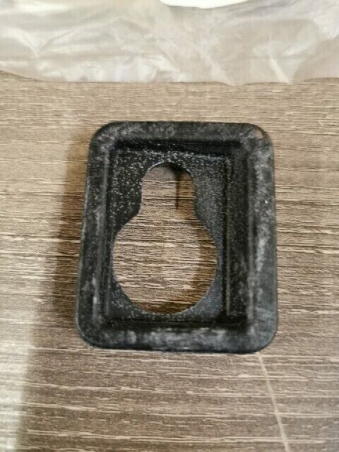 NOS YAMAHA SEAL 6G8-24329-00-00 Y112