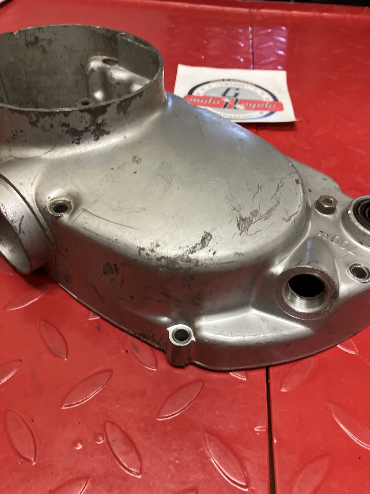 Suzuki RV90 1973 right crankcase clutch cover