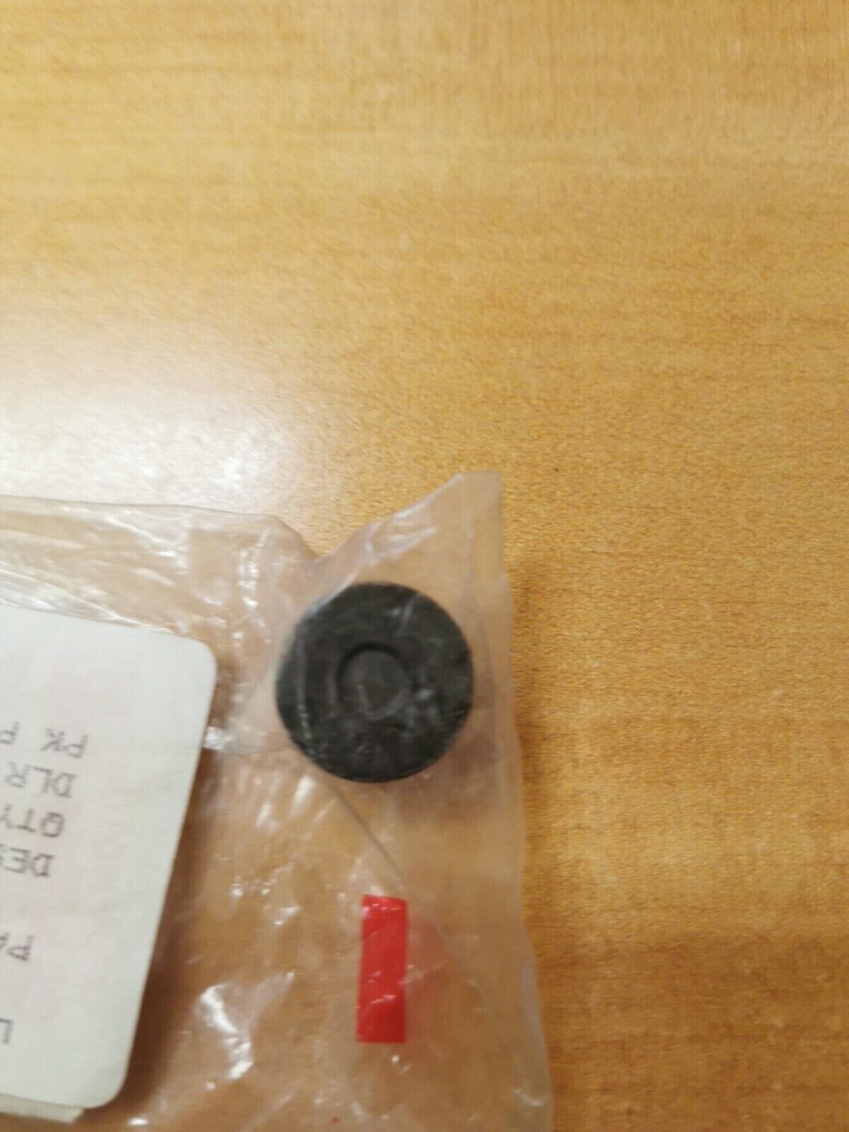 NOS Honda CB700 GL1100 CB750 GL1000 CM185 SLIDER, FOOTPEG 50618-431-670 H27