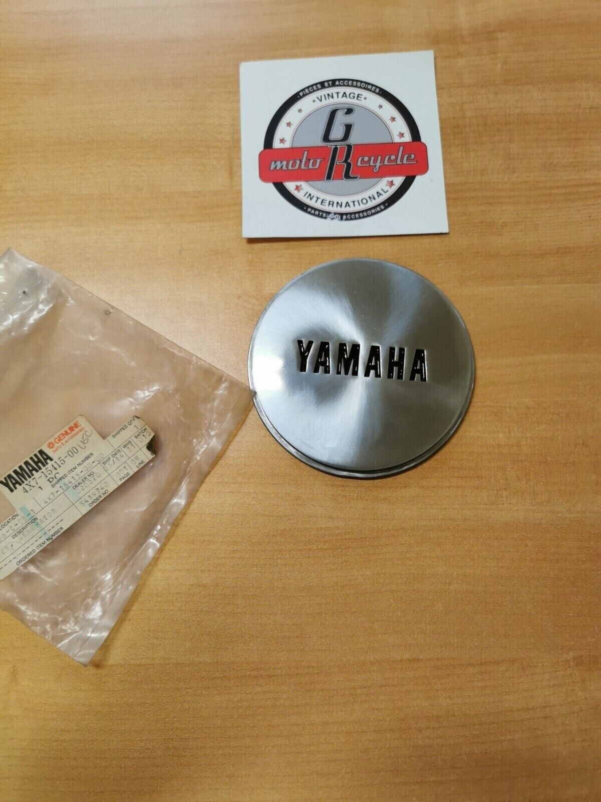 NOS YAMAHA VIRAGO XV750 XV920 1983 - 1992  Generator Cover  4X7-15415-00-00  Y43