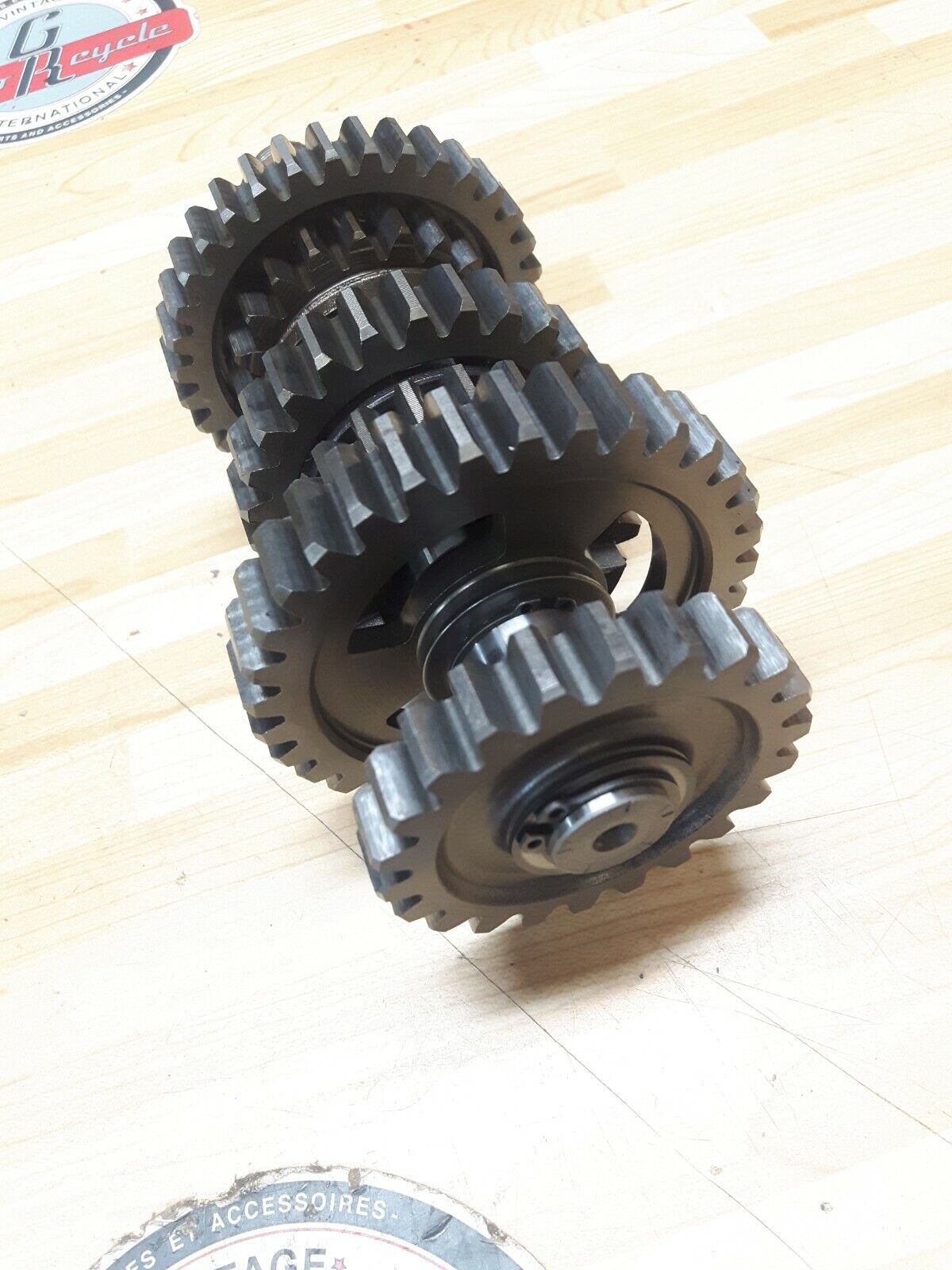 Yamaha DT250 1977 transmission mainshaft countershaft shaft gear DT400 1978