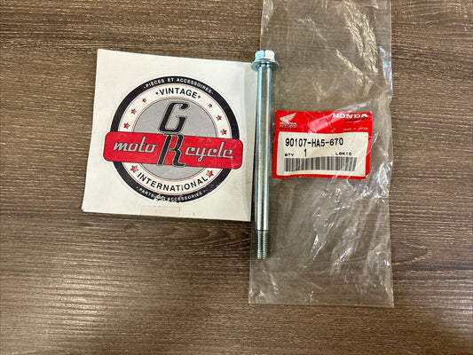 NOS Honda 1986 ATC350X FLANGE BOLT 10X135 90107-HA5-670 H135