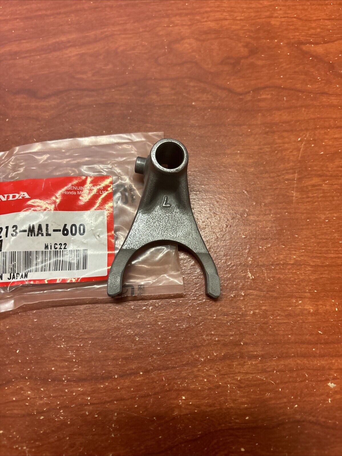 NOS Honda CB600F CB900F CBF600N CBR600F LEFT GEAR SHIFT FORK 24213-MAL-600 H172