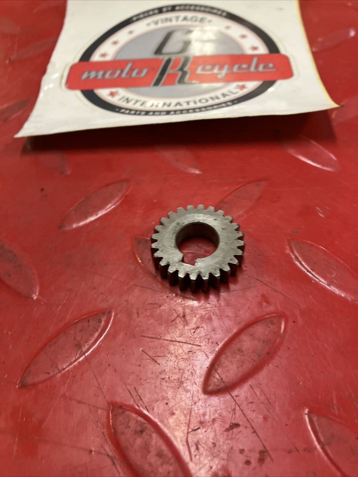 Kawasaki KX125 1983 waterpump water pump spur gear