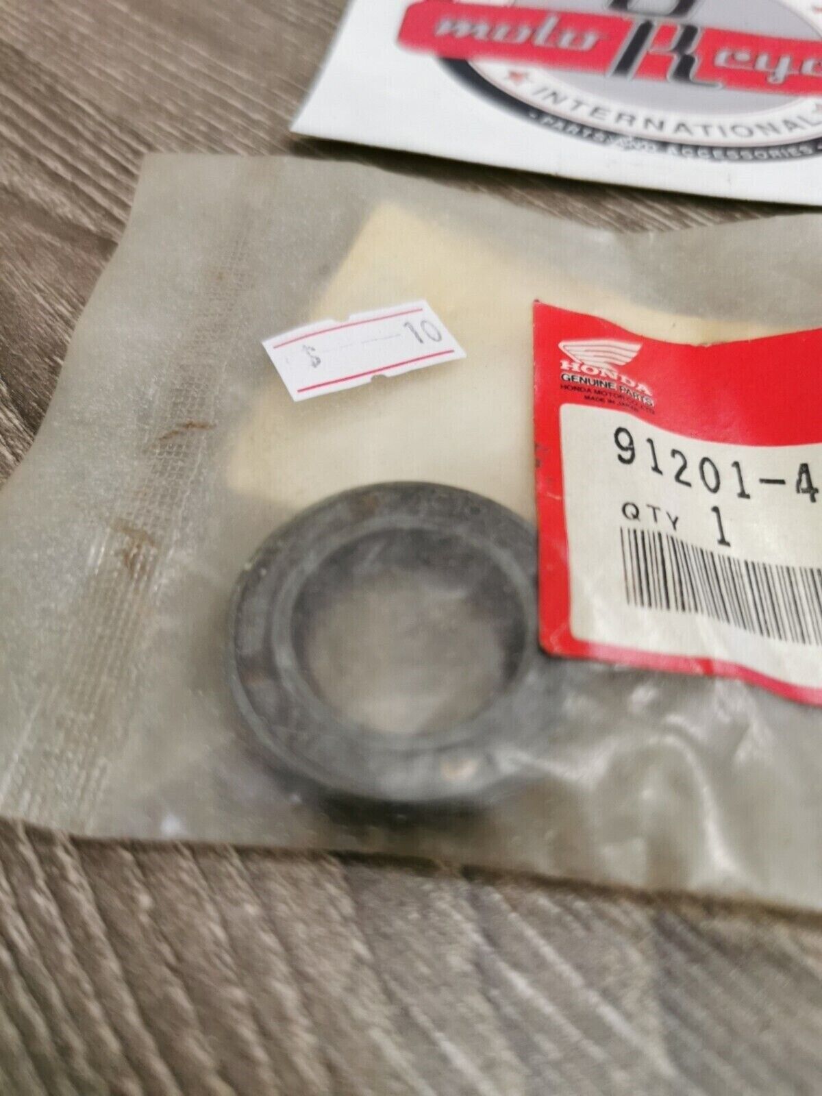 NEW NOS HONDA XR200R OIL SEAL 91201-446-004 H56