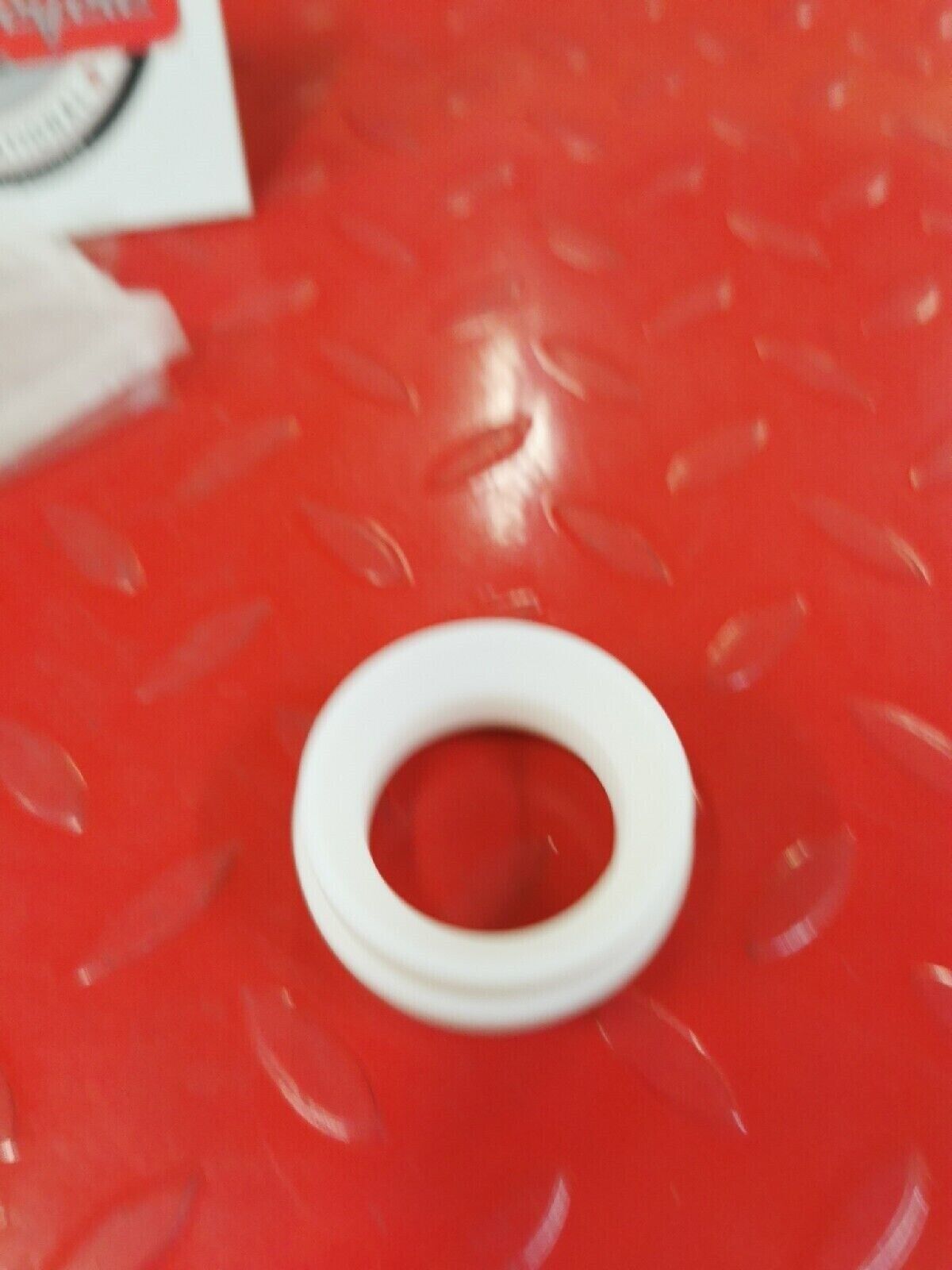 NOS YAMAHA YFZ350 YFS200 1987 - 2006  GUARD SEAL 2GU-22151-10-00 Y50