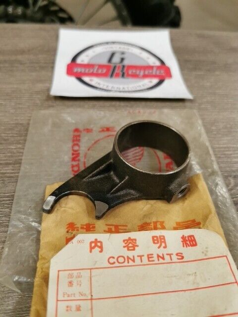 NOS HONDA CM90 FORK GEARSHIFT 24211-034-000 H79