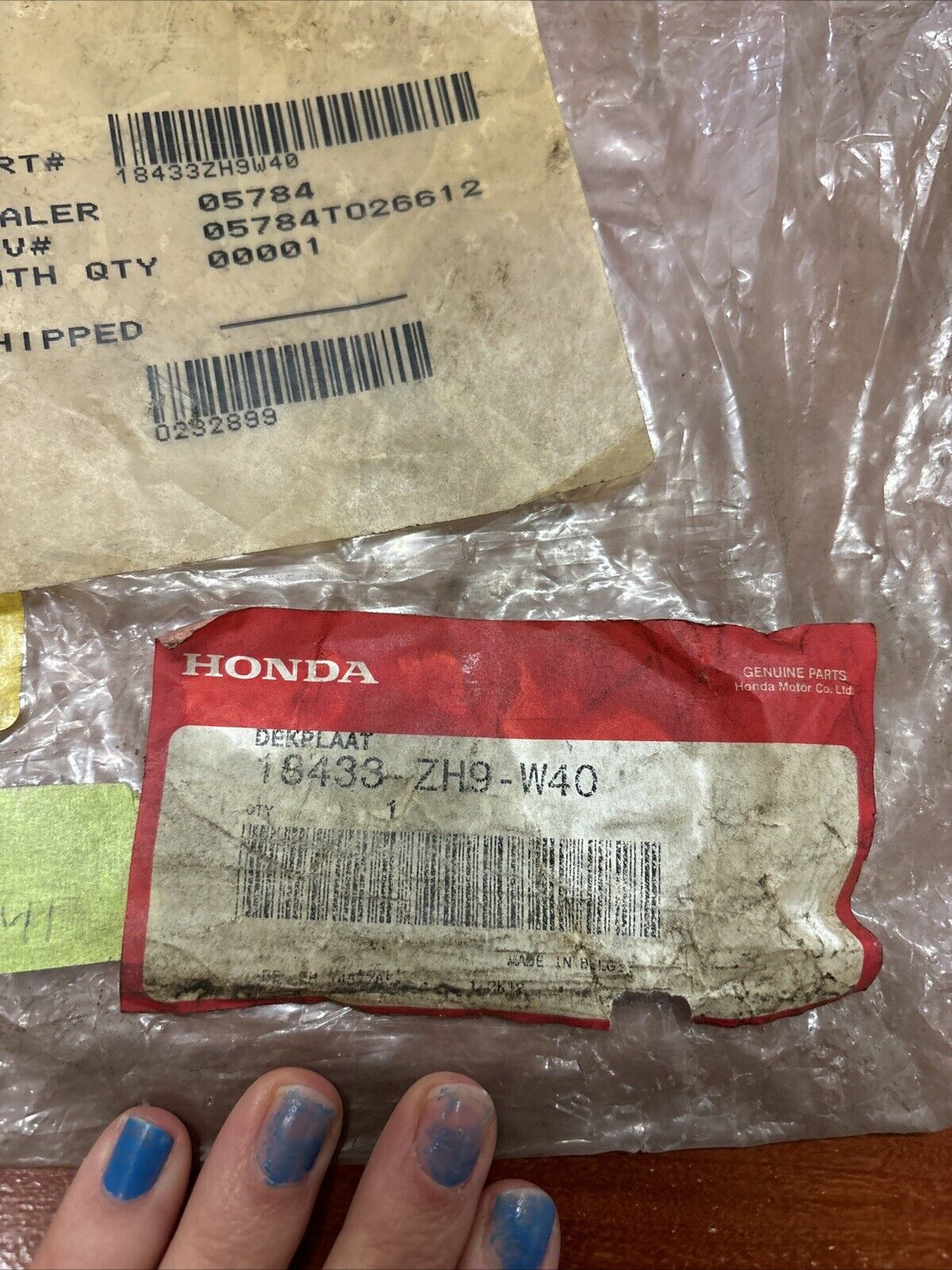 NOS Honda GX240 GX270 MUFFLER COVER 18433-ZH9-W40 SUB 18433-ZK9-W40 H173