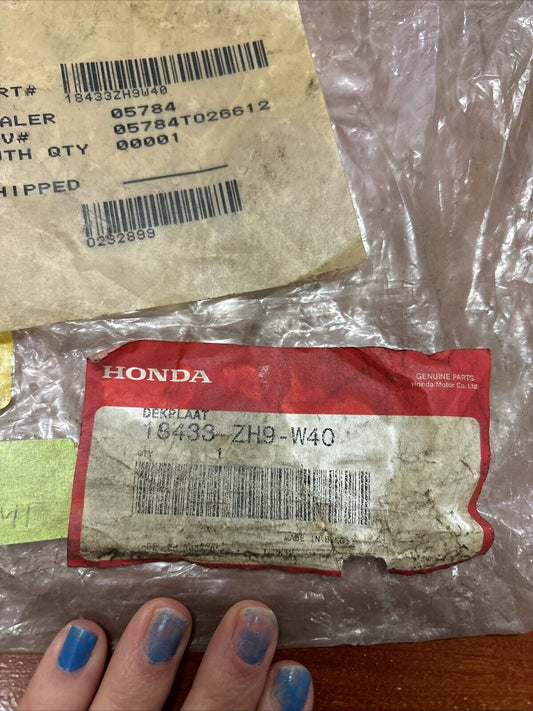 NOS Honda GX240 GX270 MUFFLER COVER 18433-ZH9-W40 SUB 18433-ZK9-W40 H173