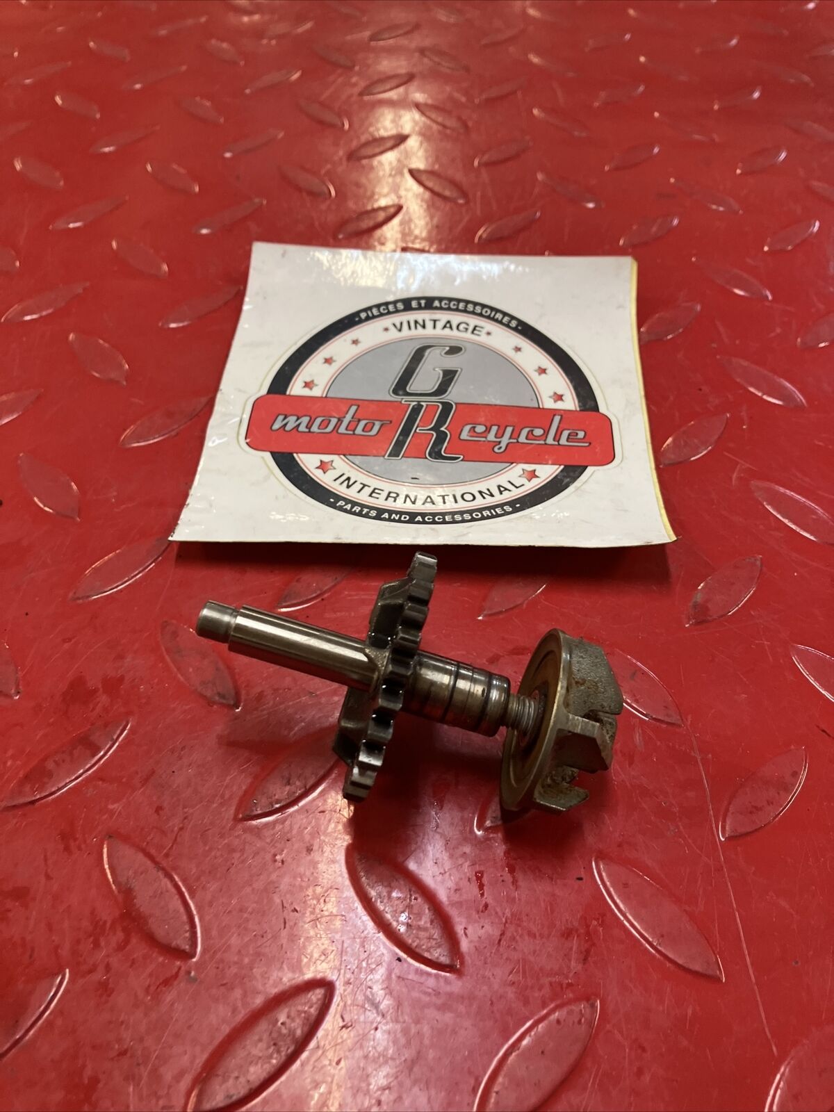 Honda CR80R 1990 waterpump water pump shaft gear impeller 19230-GC4-730 3