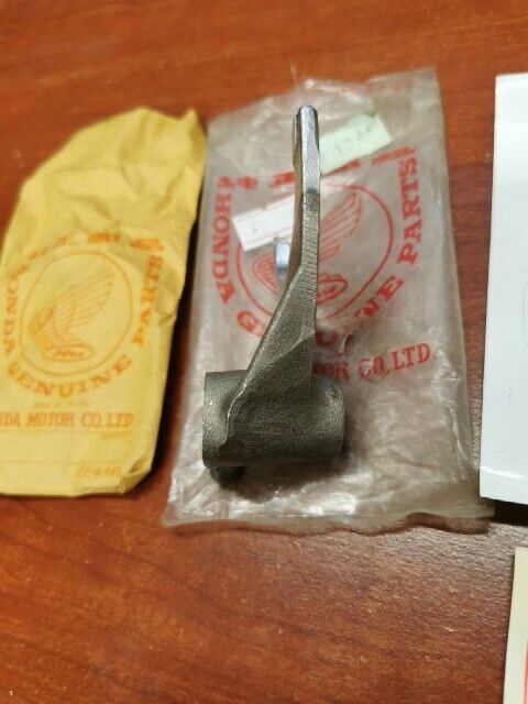 NOS Honda XL250 XL350 LEFT GEARSHIFT FORK 24212-356-000 H75