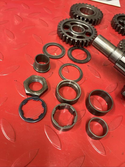 Honda CR250R 1991 Transmission shaft gear incomplete 1988 1989 1990
