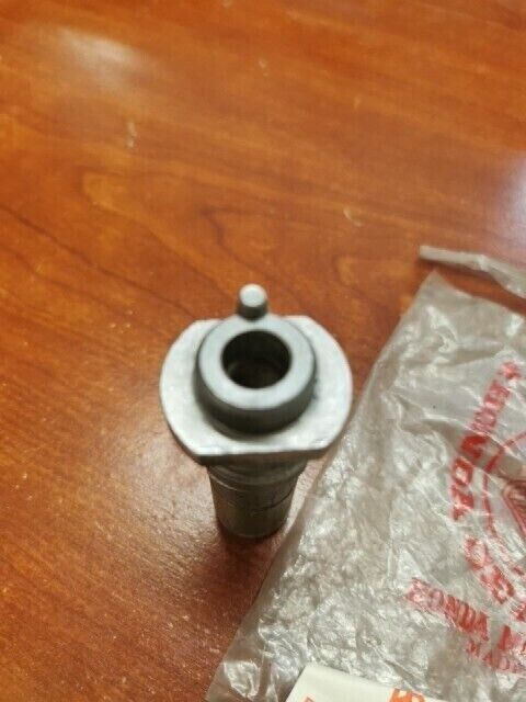 NOS Honda PS50 Z50A UPPER HOLDER 51504-064-020 H99