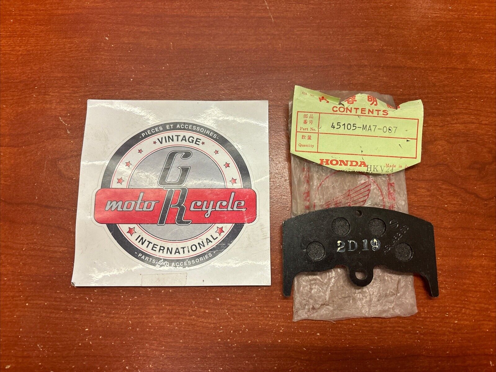 NOS Honda 1982 1983 CBX550F FRONT BRAKE PAD 45105-MA7-007 SUB 45105-MA7-004 H172
