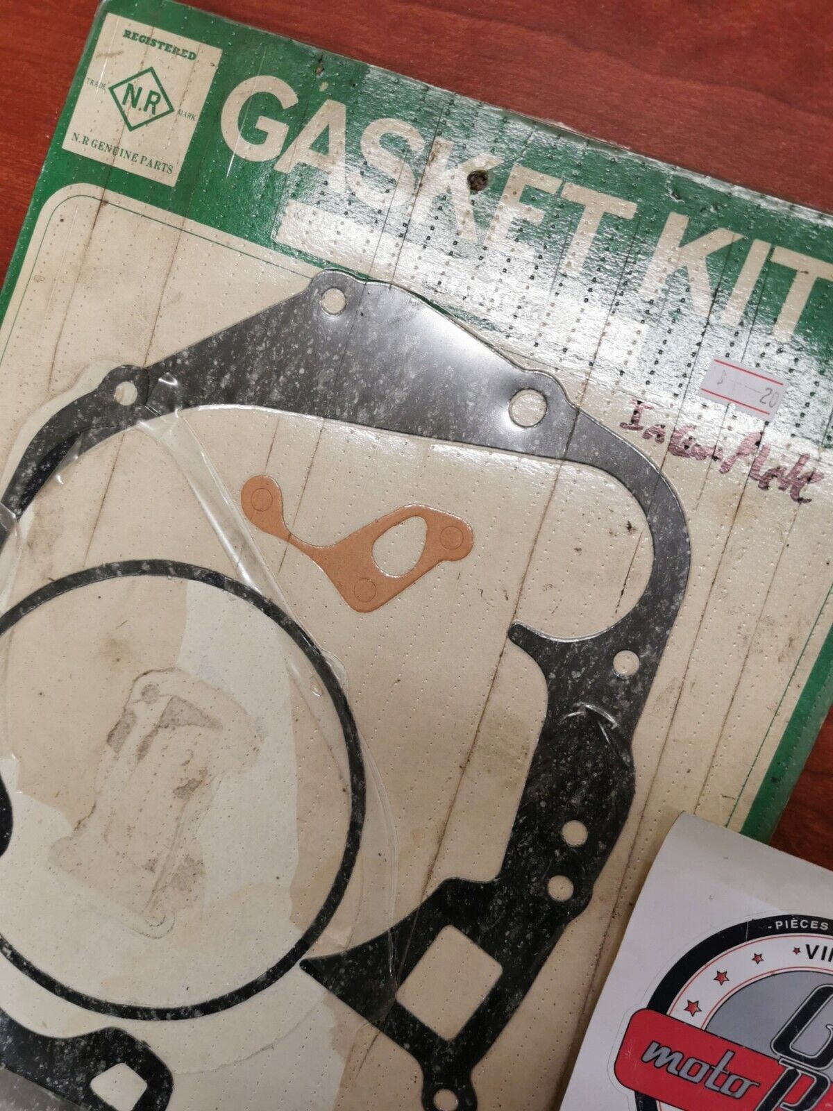 NOS Honda CB350K1-K6 GASKET KIT B INCOMPLETE H66