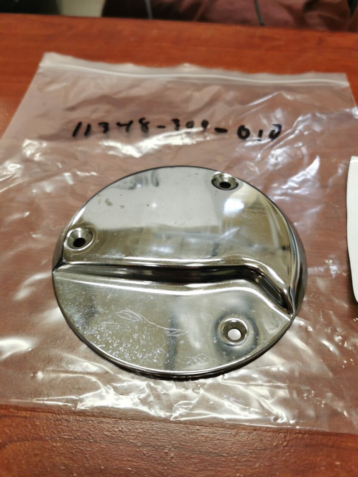 NOS Honda CB750K K1 K2 K3 K4 K5 CLUTCH ADJUST COVER 11348-300-010 H64