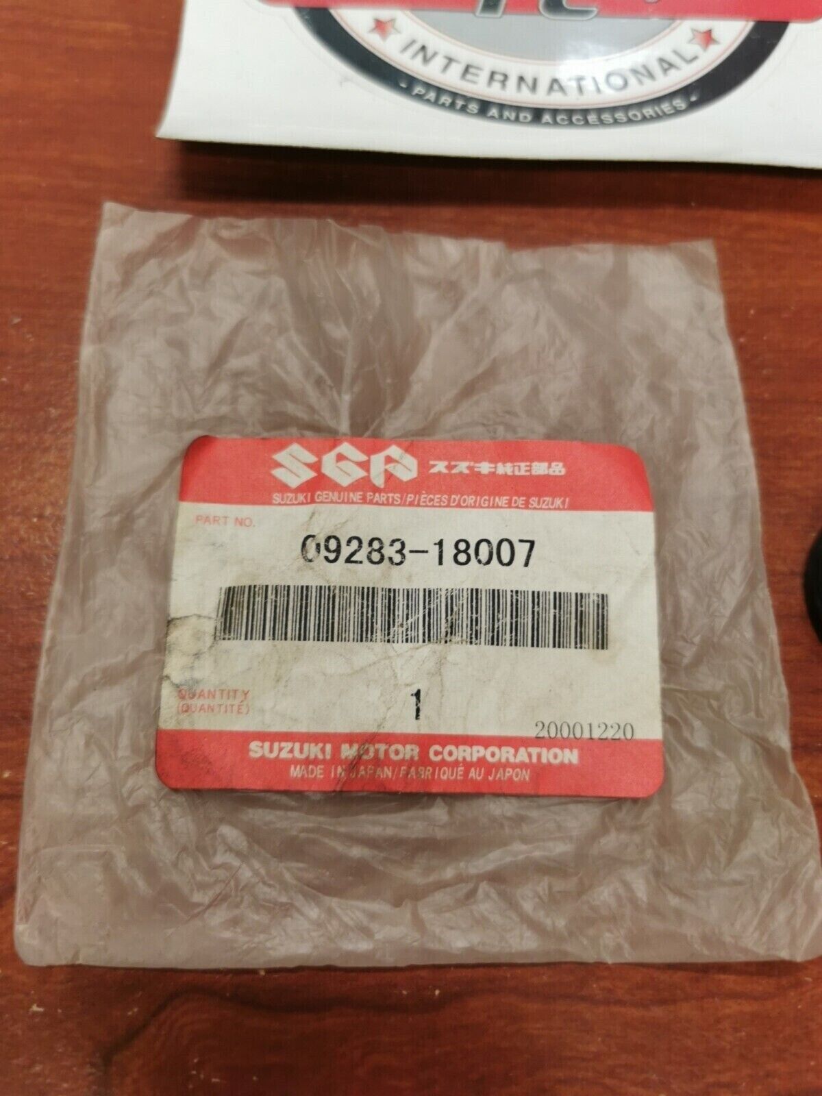 NOS Suzuki RM125 RM85 RM80 OIL SEAL (18X30X7) 09283-18007 S20