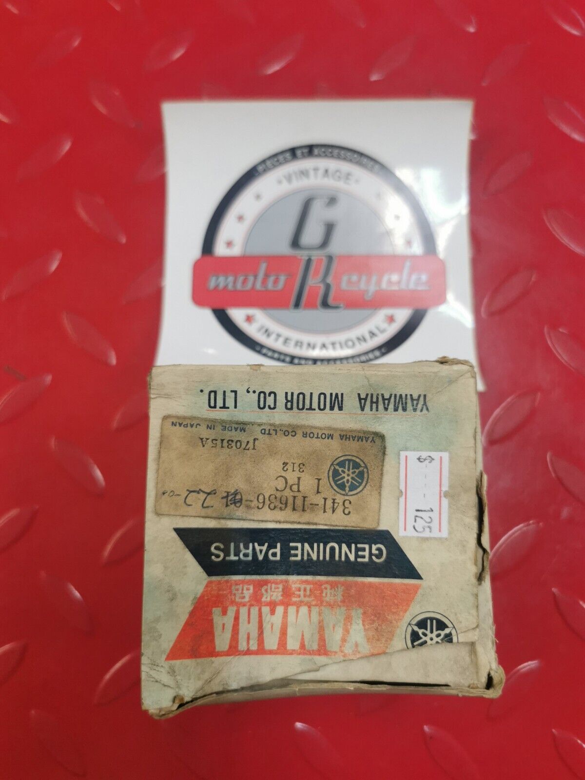 NOS Yamaha TX750 PISTON 2 O/S 0.50 341-11636-01-00 sub 341-11636-22-00 Y17