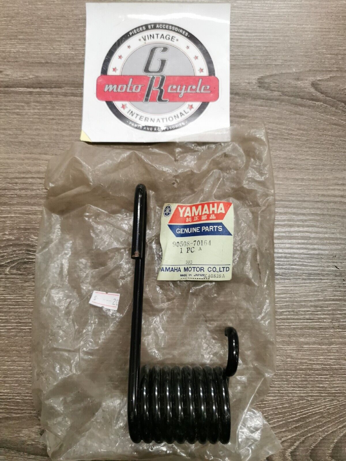 NOS YAMAHA GPX338 GPX433 1974 SPRING TORSION 90508-70164-00 Y55