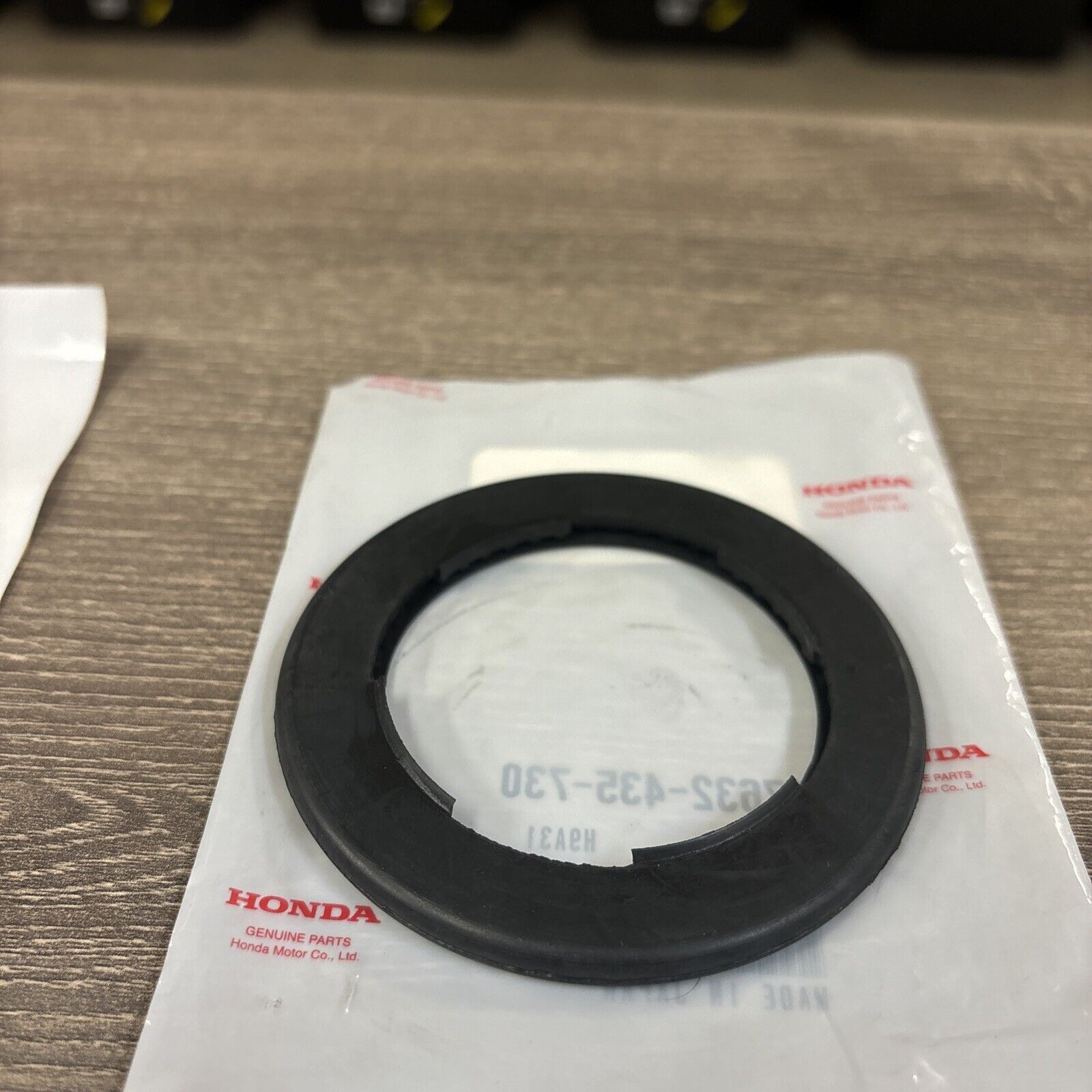 NOS Honda ATC250ES CB1100R TRX200 D FUEL FILLER CAP GASKET 17632-435-730 H158
