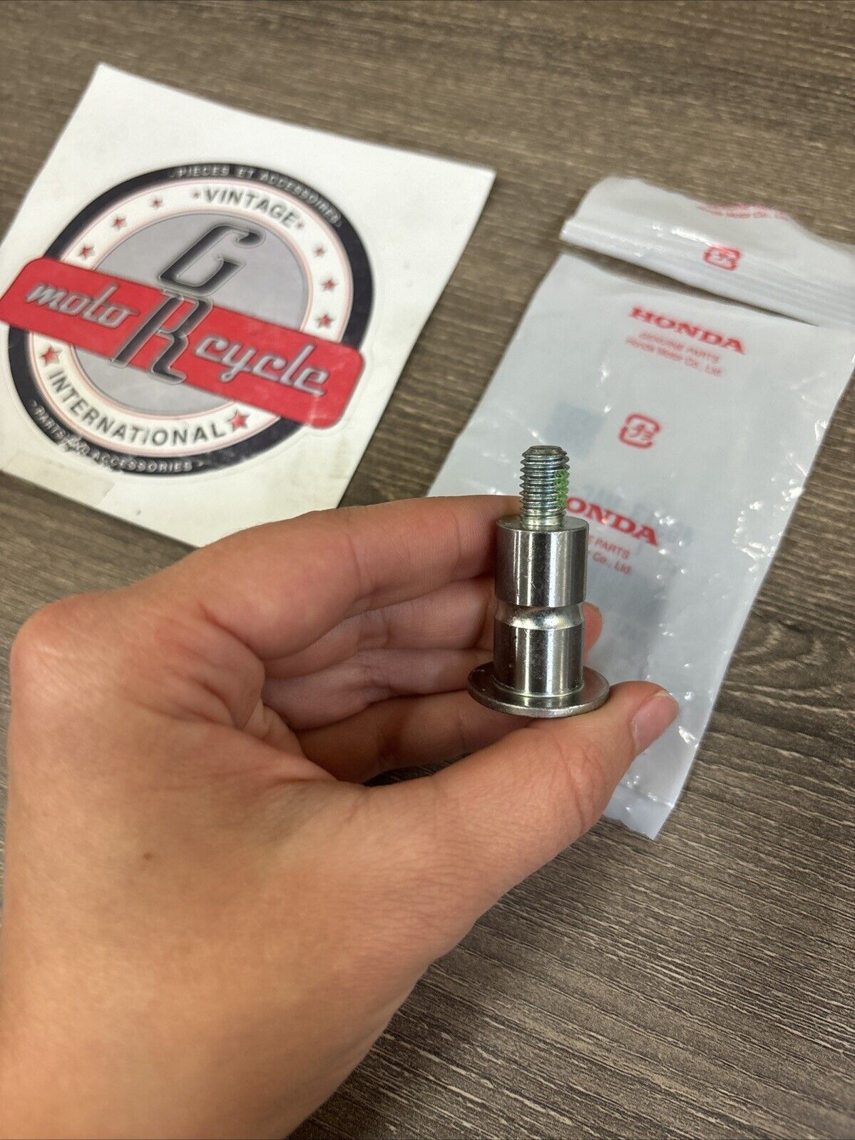 NOS Honda CR500R CR80R CR85R CR85RB BRAKE PIVOT SHAFT 46513-MAC-680 H138