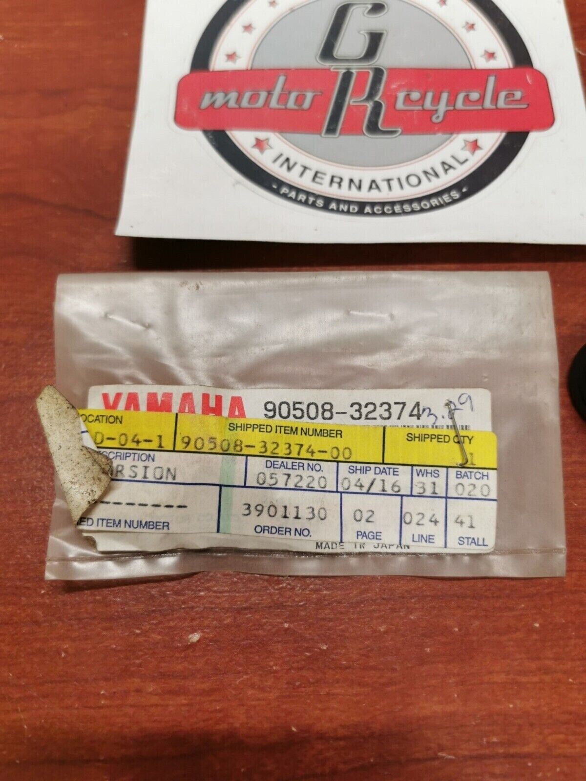 NOS Yamaha XV250 XT350 YZ250 TORSION SPRING 90508-32374-00 Y96