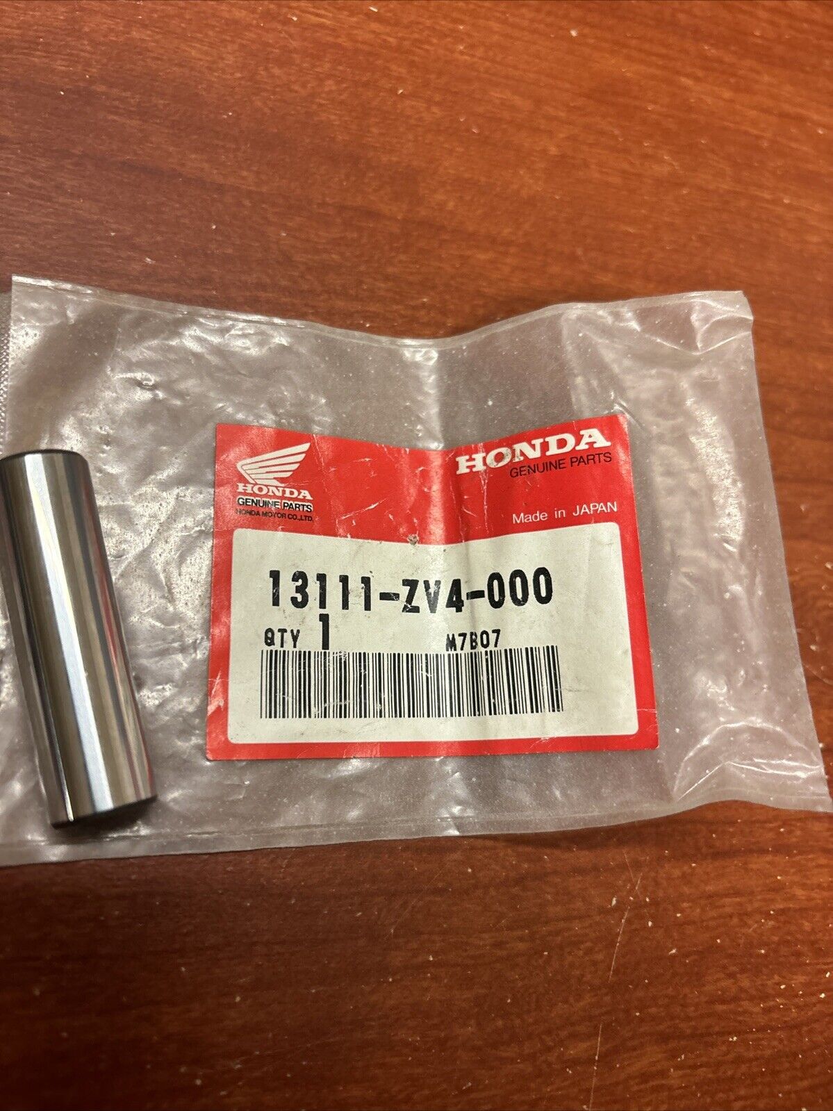 NOS Honda BF9.9 BF15 PISTON PIN 13111-ZV4-000 H183