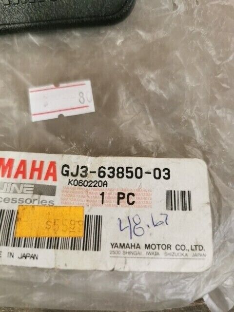 NOS YAMAHA BOAT LBT1050AV AXT1800EW HXT1900BA SEAT LOCK GJ3-63850-03-00 Y113