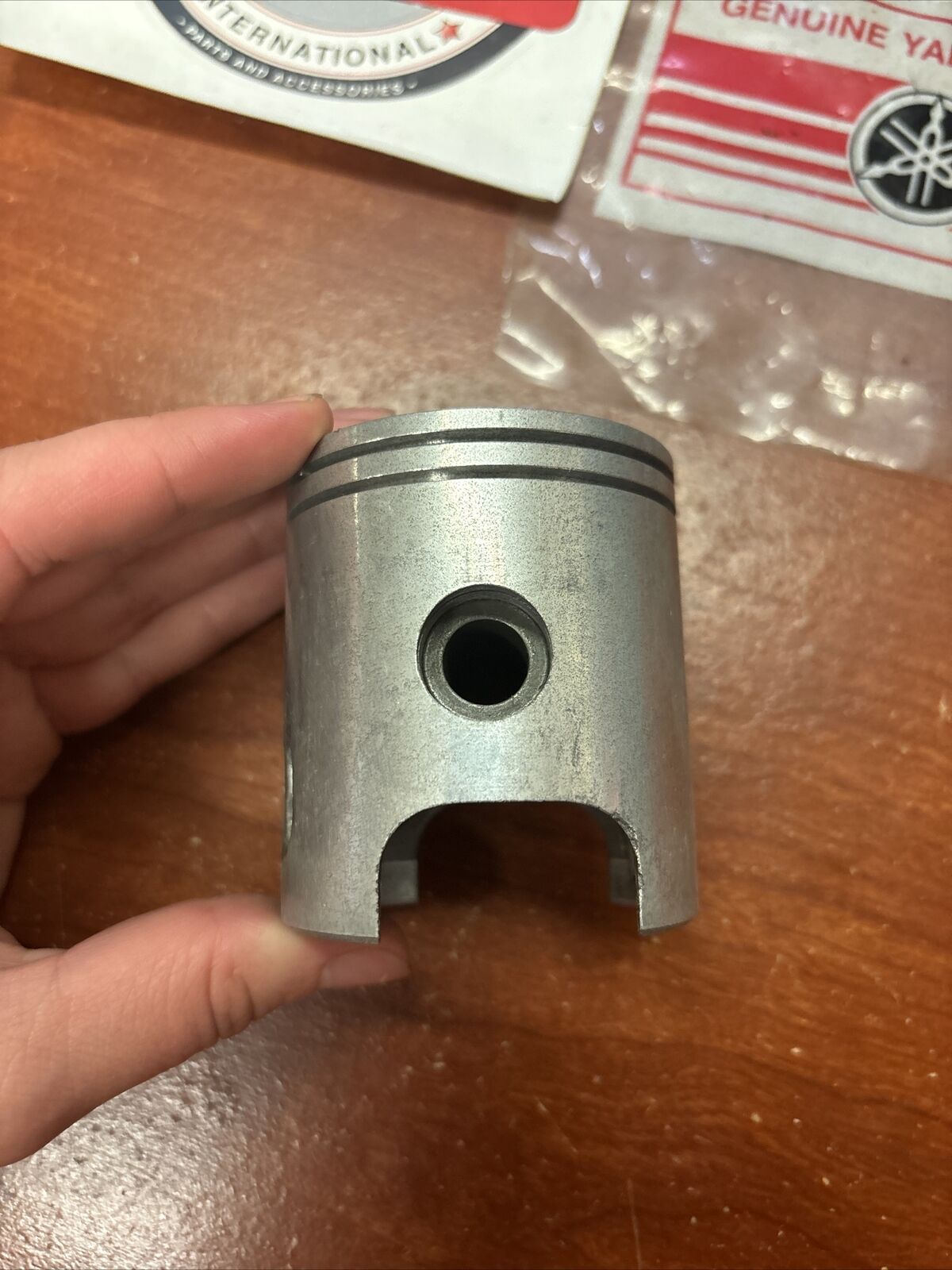 NOS Yamaha PISTON KIT O/S 0.50 NO CIRCLIP 316-11600-20-00 Y175