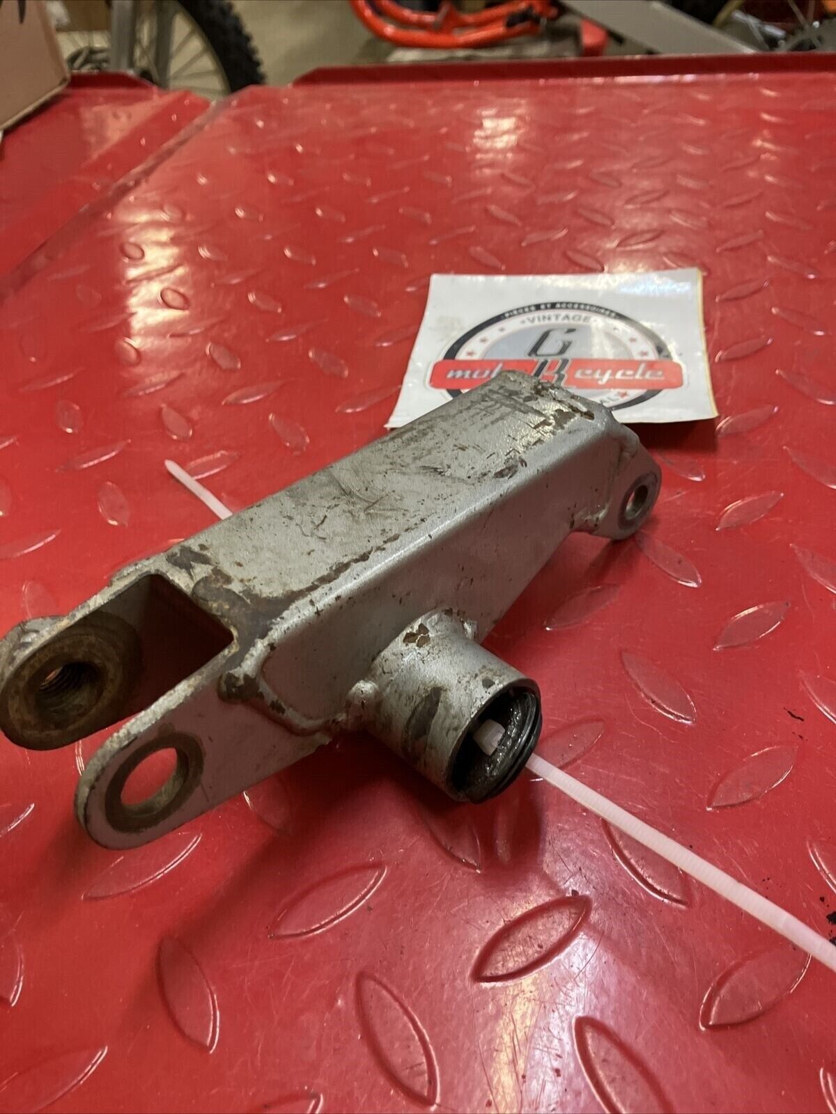 Kawasaki KDX200 1987 uni trak rear shock suspension arm linkage