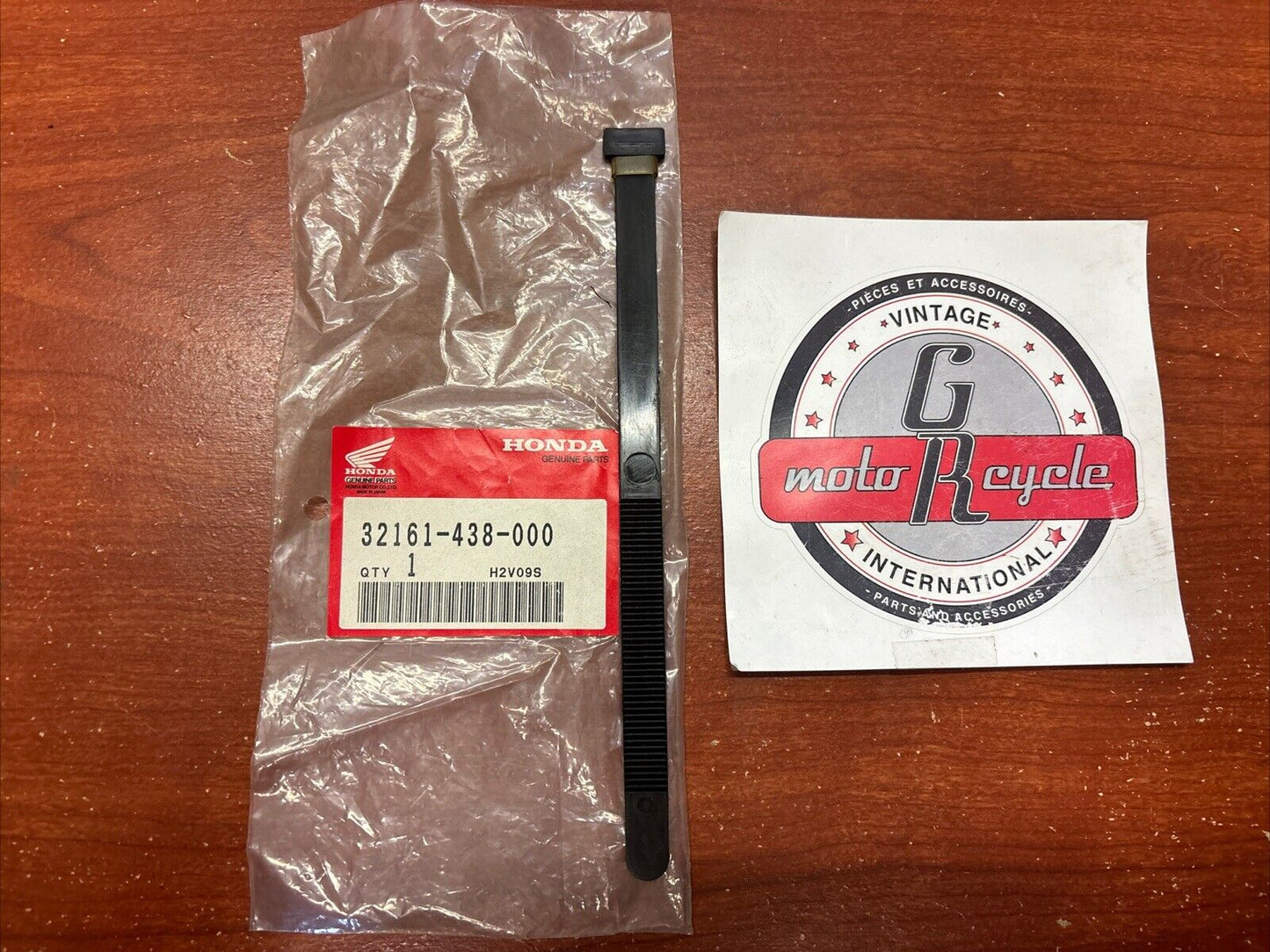 NOS Honda CB1100R CB750F CB900F CBX1000 WIRE BAND 32161-438-000 H141