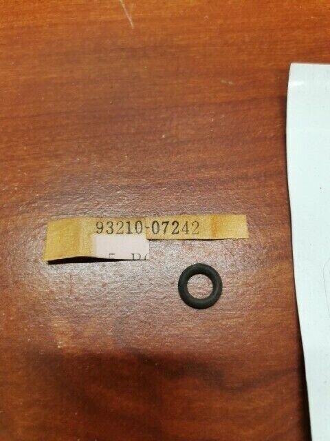 NOS Yamaha O-RING 93210-07242-00 SUB 93210-07155-00 93210-07438-00 Y131