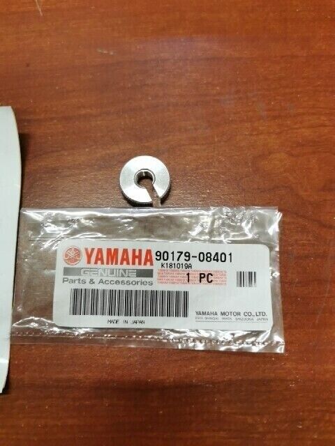NOS Yamaha IT200 TT600 TY250 WR250 WR400 YZ125 NUT (23X) 90179-08401-00 Y107